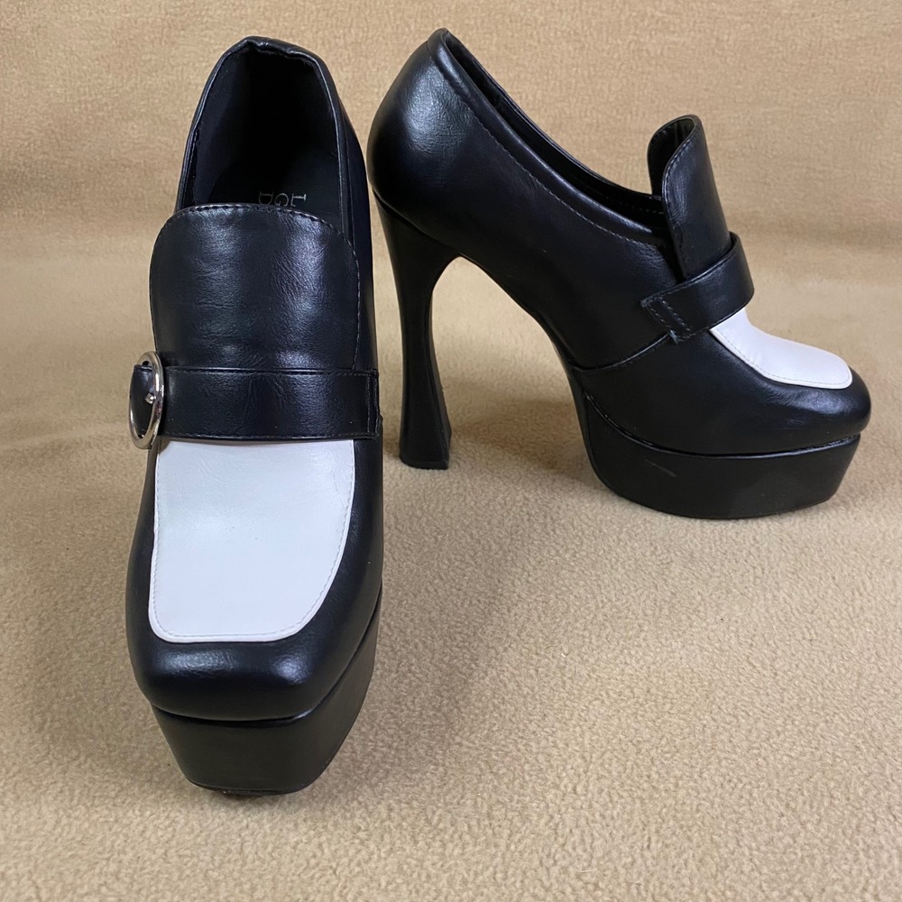 Lady Go Diva Women's Black White Platform Chunky Heel Loafer Shoes Size 9 EUC‎